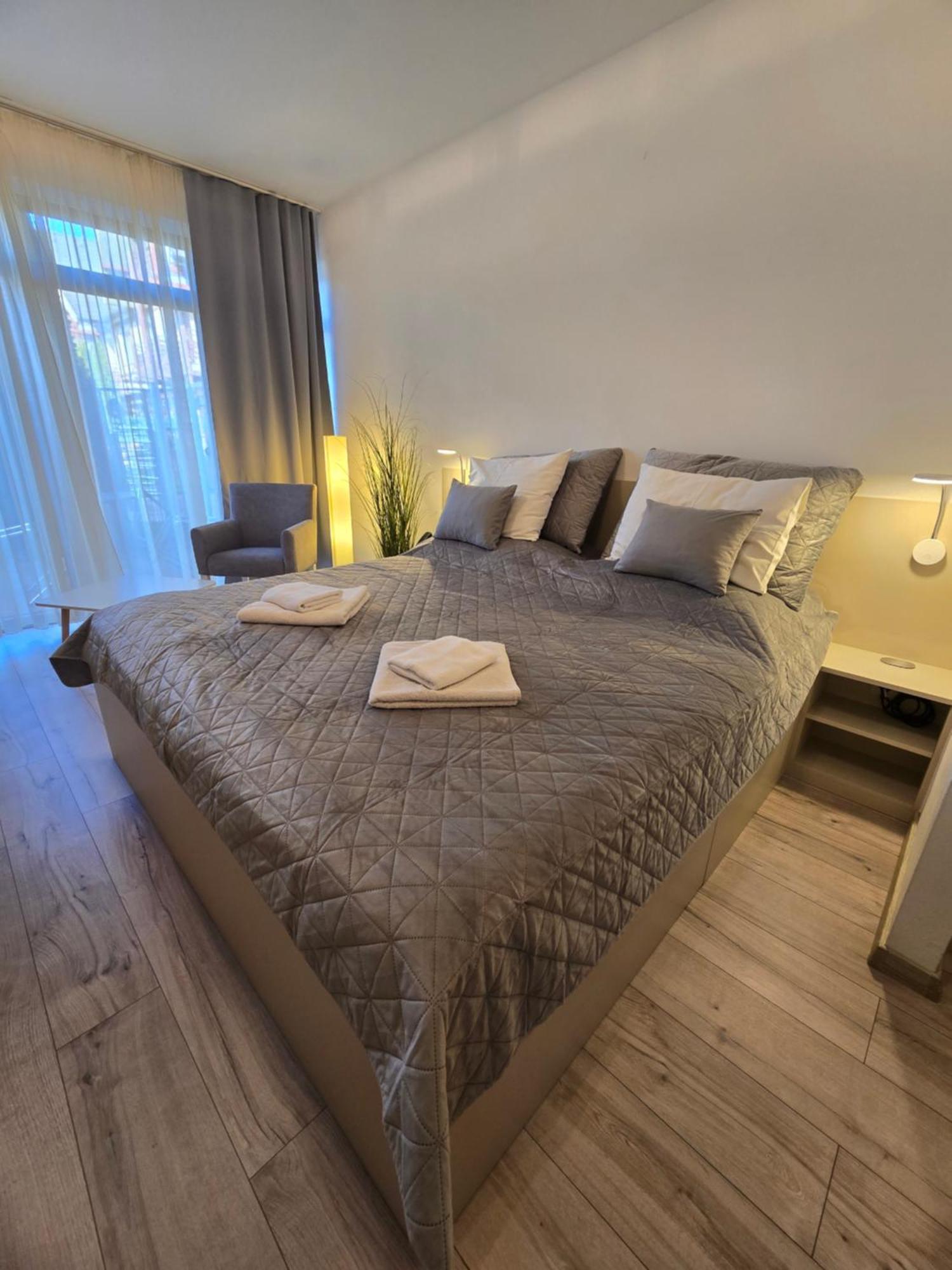 Apartman Elizabeth Bešeňová Екстериор снимка